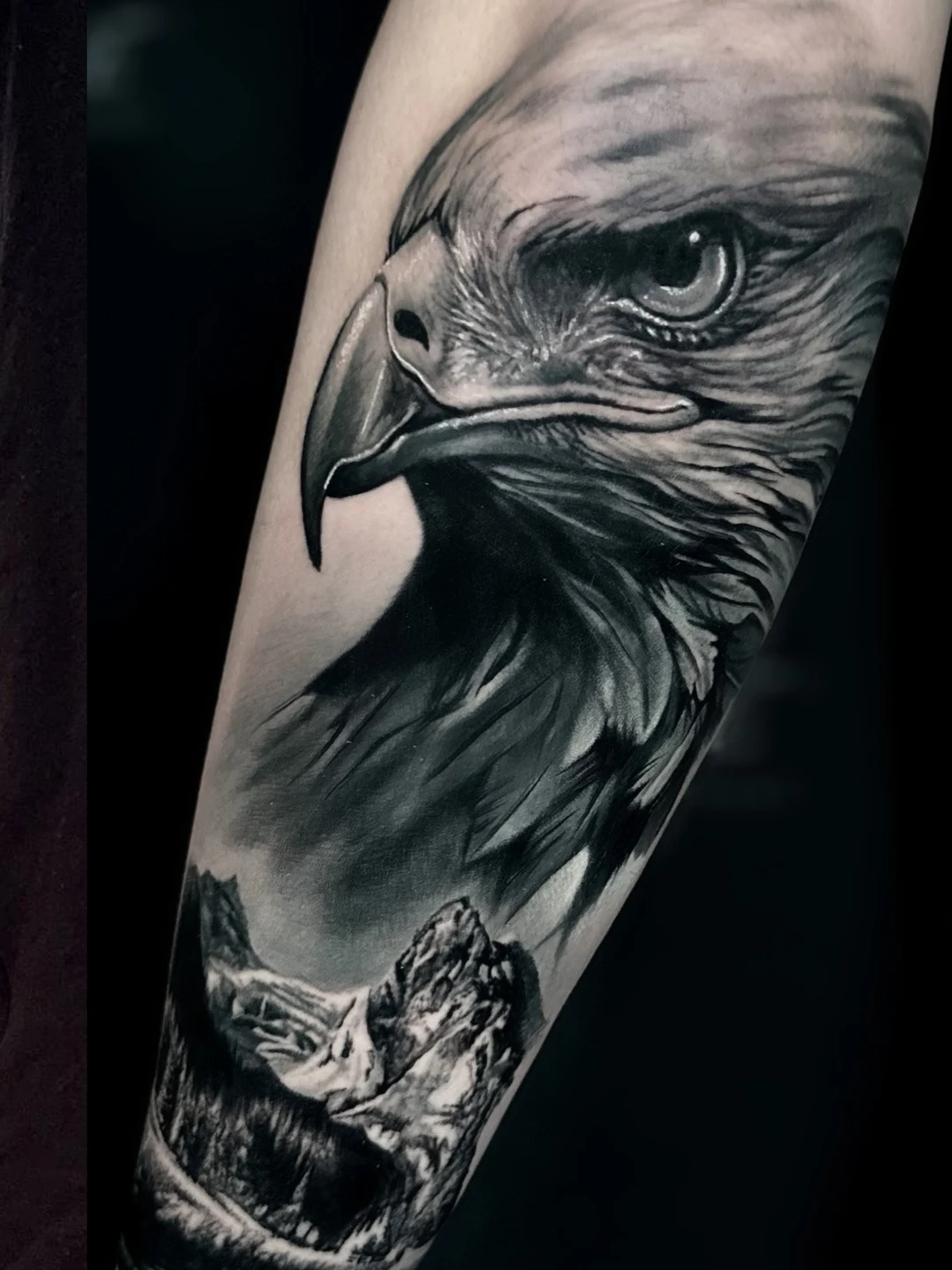 Realistic eagle tattoo