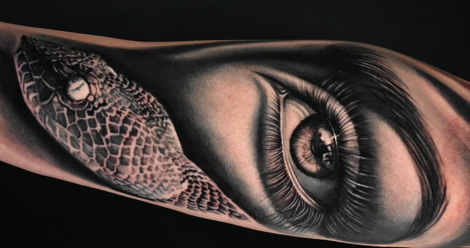 Realistic eye tattoo by Giuseppe Bonelli